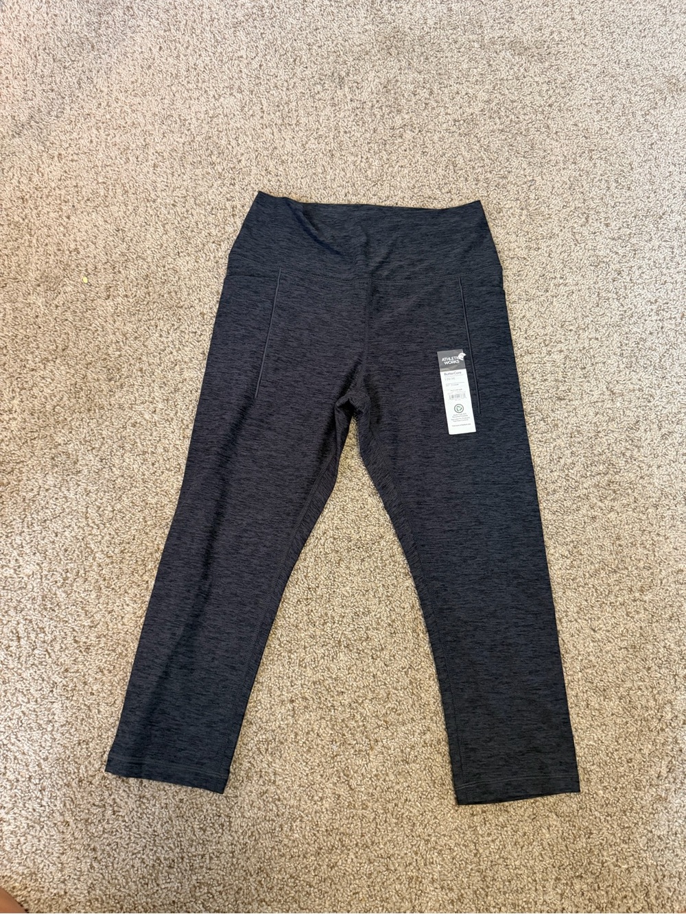 Athletic Works Dark Charcoal Capri Leggings with Side Pockets